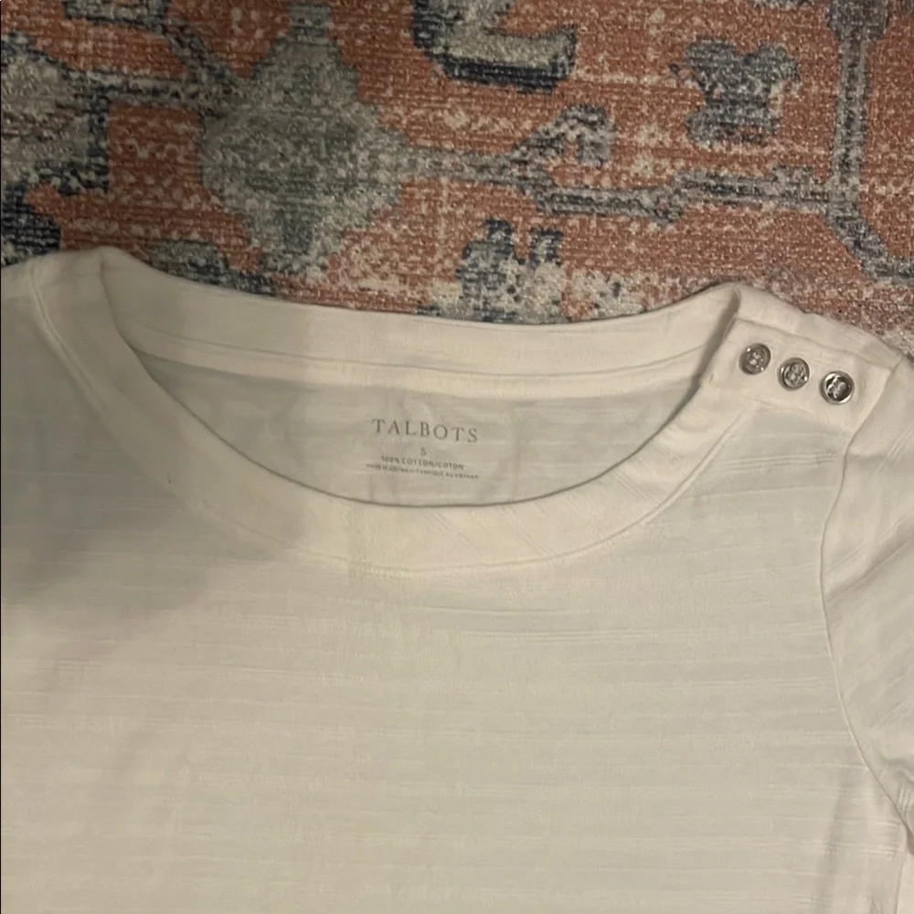 NWT: Talbots White Ribbed Fitted Short Sleeve Tee (size S) - Picture 2 of 7
